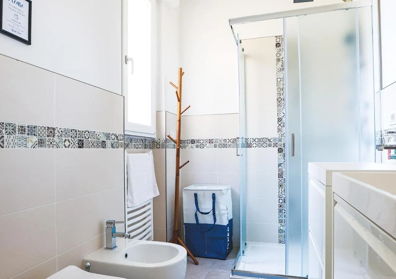 Casa Di Claudio-Near City Center Florence Apartment