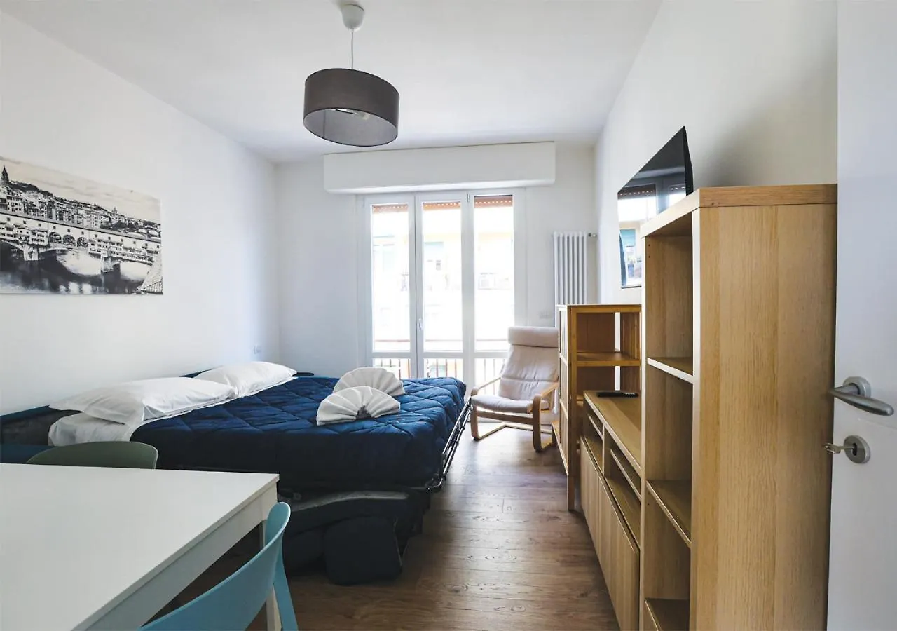 Casa Di Claudio-Near City Center Florence Apartment